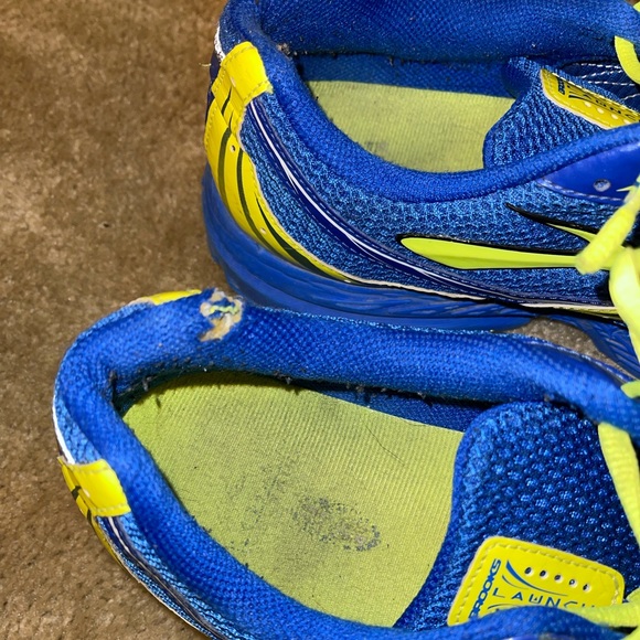 Brooks Men Launch Running Shoe